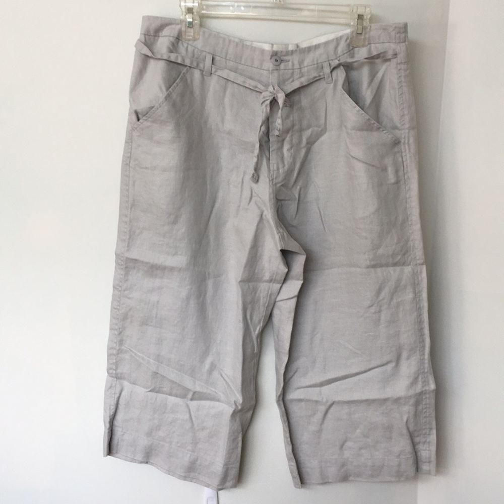 FULL CIRCLE Cropped Pants Size 32 Casual Grey Belt